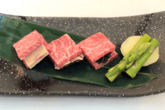 【夕食一例(大人)】とちぎ和牛ヒレ肉&世界三大珍味の至極の組み合わせをアツアツの溶岩焼きでお楽しみください! 【夕食一例(大人)】とちぎ和牛ヒレ肉&世界三大珍味の至極の組み合わせをアツアツの溶岩焼きでお楽しみください!