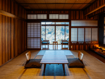 ●本館｜離れ露天風呂付10畳和室～和室10畳+露天風呂～梅・千両