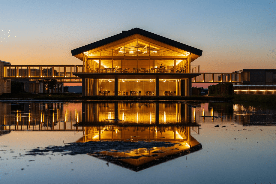 【クレジット決済限定｜8月15日限定】夏の一夜を楽しむ 特別ディナーブッフェ付プラン（夕朝食付）