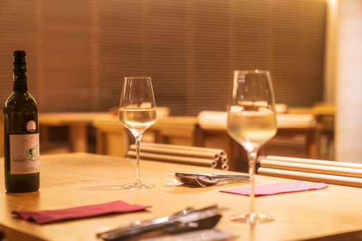 【1泊朝夕食付】夕食18時30分～18時45分開始／庄内食材をつかった3品を選べるプラン