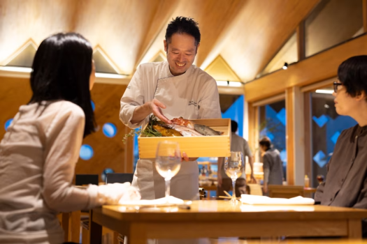 1日3組限定 地産地消を味わう シェフ厳選8品のコース【1泊夕朝食付】／ 18時30分開始