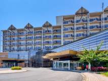 【外観】「飲む温泉」「美肌の湯」「温泉を使った料理」で当宿の温泉を満喫ください。 【外観】「飲む温泉」「美肌の湯」「温泉を使った料理」で当宿の温泉を満喫ください。