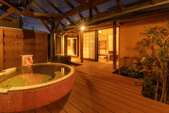 個室付き貸切施設リニューアルオープン