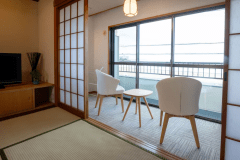 【ひらめ】オーシャンビュー和室10畳