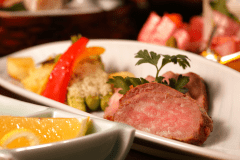 【部屋食】●グレードアッププラン●　金目鯛姿煮と和牛ステーキ　和会席　露天風呂付き客室