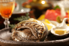 【部屋食】●グレードアッププラン●　金目鯛姿煮と鮑踊り焼き　和会席　露天風呂付き客室