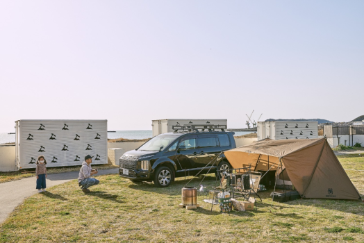 【AUTO CAMP SITE オートキャンププラン】オーシャンビューのオートキャンプサイト／車乗入れ可能／電源付き