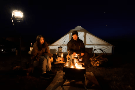 【月火金のみ1日2サイト限定限定｜平日半額特別プラン　2サイト限定！】AUTO CAMP SITE オートキャンププラン　オーシャンビューのオートキャンプサイト／車乗入れ可能／電源付き