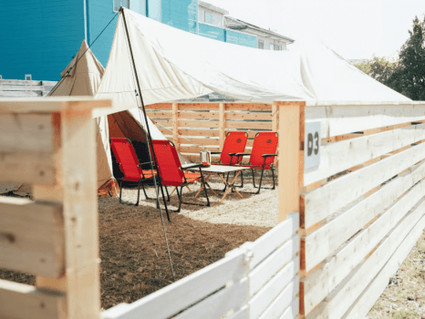 【DOG CAMP SITE 柵付きドッグラン手ぶらキャンプ・電源なしプラン】愛犬とゆったり楽しむキャンプ