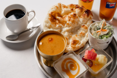 当館のカレーは本場ネパールのスタッフが作っております♪