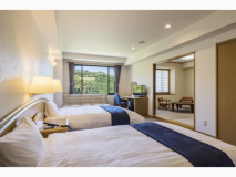 別館和洋室：洋室(47㎡)と和室(6～8畳)がある広々とした和洋室