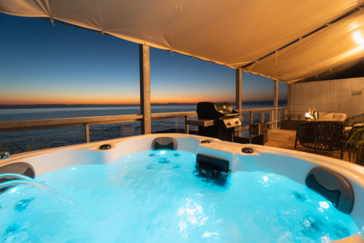 【2025X’mas限定】～Gramping & Resort～ ホットカルーアミルクと選べるケーキで楽しむクリスマスステイ【1泊2食】