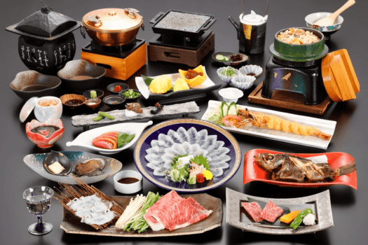 【平日限定】隣接ホテル小野浦で贅沢ディナー付きプラン〈朝食付〉