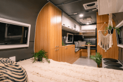 キャンピングトレーラー（午前の部11：00〜14：00）