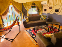 【午前の部】冷暖房完備！日帰りグランピングBBQサイト　10:00～14:00