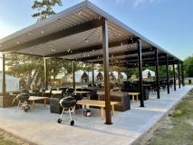 【雨でも安心！】BBQサイト　テーブル席（AM利用～13:00）