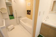 客室内にお風呂、トイレ完備