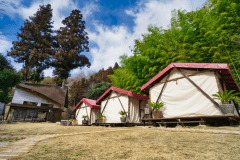 【木製大型テント】グランピングテント(3ベッド/ソファベッド)(定員4名)