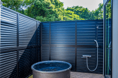 ＜愛犬入場不可＞【Luxury Trailer】1棟貸切・露天風呂付34㎡｜プレミアムラウンジ利用可