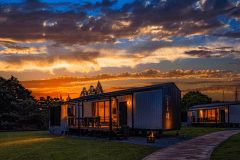 ＜愛犬入場不可＞【Luxury Trailer】1棟貸切・露天風呂付34㎡｜プレミアムラウンジ利用可