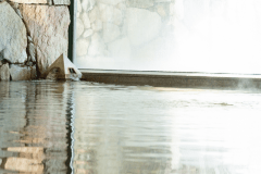 ●【大浴場】美肌効果の高いトロトロの天然温泉でごゆっくりお過ごしください