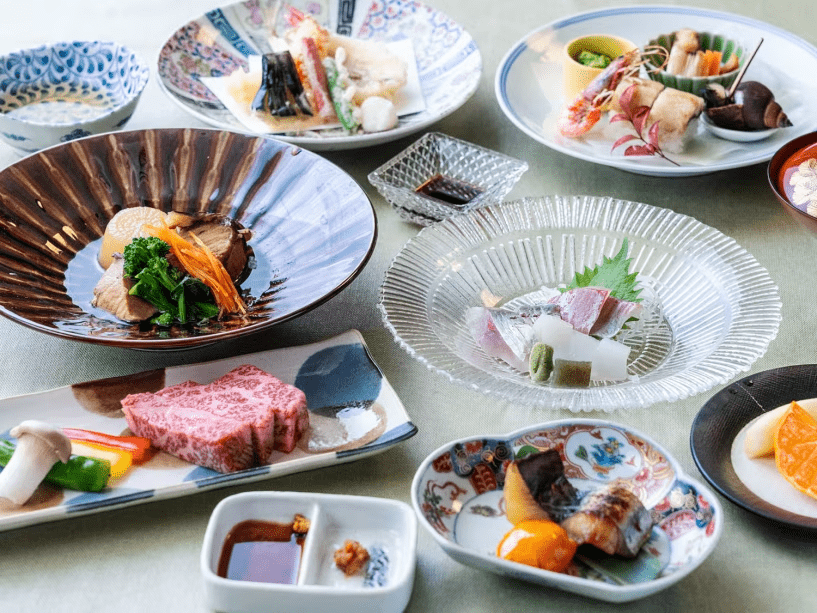 春から秋　地魚と牛陶板料理