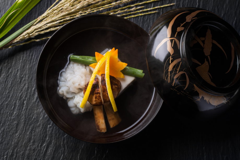 Japanese 'Kaiseki'dinner and breakfast (Restaurant Dining)