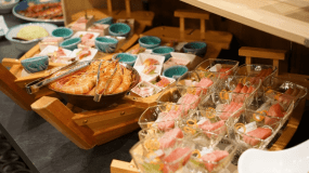 【早割30｜GW26】早期割30で8％OFF♪バイキング&times;ドリンクオールインクルーシブ｜カード決済