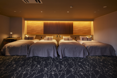 【ゆすらんサウナ＆スパルーム】【ゆすらんユニバーサルルーム】ベッドイメージ