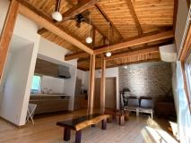 「ささやかなおうちS 禾(のぎ)」花火・ピザ窯・焚火・BBQ！ 広々ログハウス調古民家