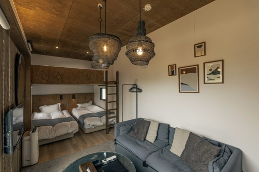 D Cabin