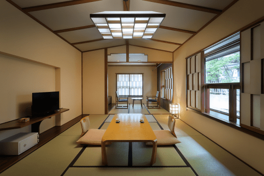 【木の温もり感じる】モダン和室10畳（全館禁煙）