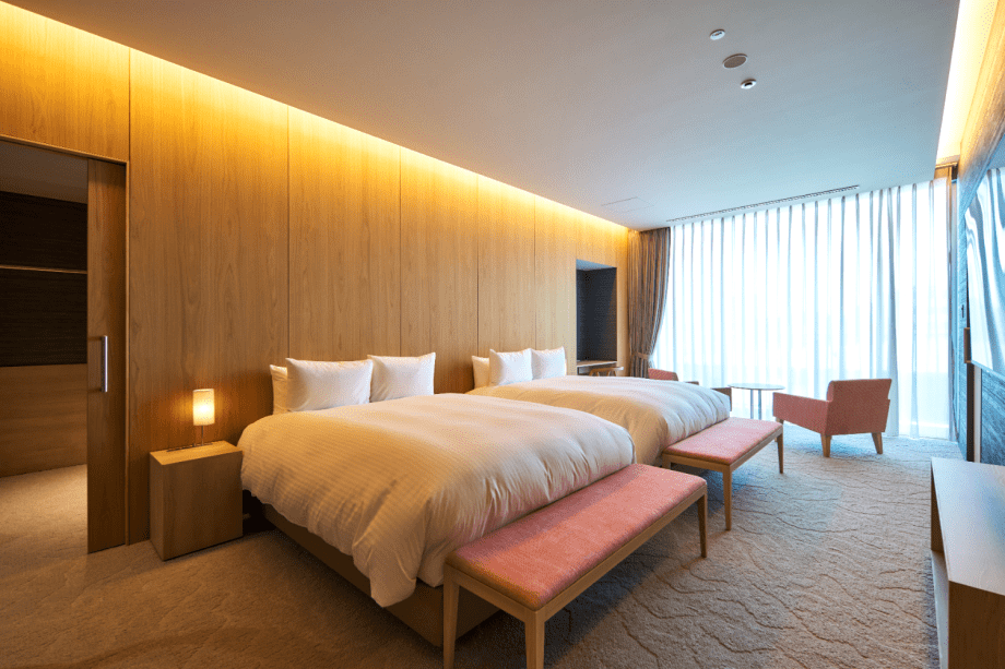 ◆平日限定◆新館プレミアムスイートを特別価格でご招待～ラウンジや客室で過ごす優雅なホテルステイ～