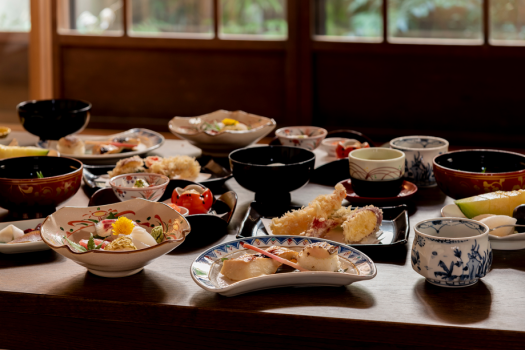 【1泊2食付】豪華！仕出し夕会席・朝食お漬物御膳 ペットと泊まれる京町家一棟貸し（禁煙/駐車場有）