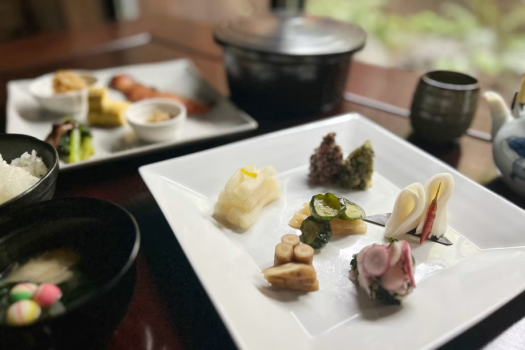 【1泊2食付】豪華！仕出し夕会席・朝食お漬物御膳 ペットと泊まれる京町家一棟貸し（禁煙/駐車場有）