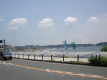 由比ヶ浜海岸を望む
