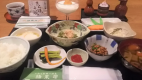 朝食　健康的な和食膳。もちもち食感の地元米「きらほ」をお召し上がり下さい♪