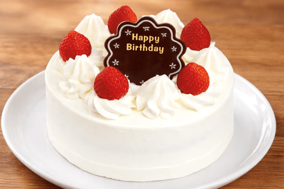 アニバーサリーケーキ(※写真は5号サイズのケーキです。プランでお出しするケーキは4号サイズです。)