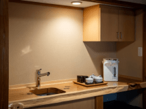 【桜】谷川岳側源泉かけ流し半露天付リビング+ツインルーム２室