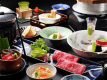 【夕食／四季彩会席】春の旬を味わう会席料理。上州牛や筍、桜鯛など春の味覚を一皿一皿に