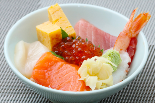 【万里】万里特製海鮮丼（イメージ）