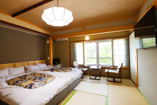 【客室一例】本館和ベッド