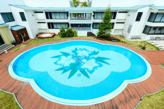 オリエンタルガーデン中庭プール