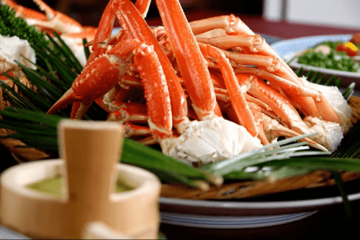 2026/7/18～8/30は夕食バイキングにて本ズワイガニ提供！