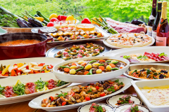 洋食中心の和洋折衷のバイキングをお楽しみいただけます 洋食中心の和洋折衷のバイキングをお楽しみいただけます