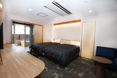 クイーンズコリーナ館6207号室_露天風呂付洋室
※2023年5月23日(火)より泉質が混合泉に変わります。 クイーンズコリーナ館6207号室_露天風呂付洋室
※2023年5月23日(火)より泉質が混合泉に変わります。