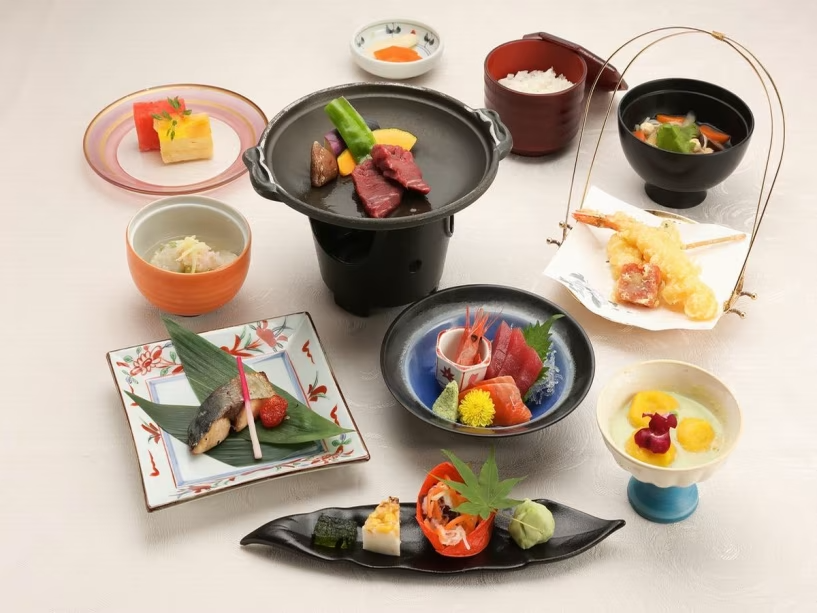 スタンダードプラン・会席料理コース一例　お気軽にお楽しみいただける会席料理コースです。