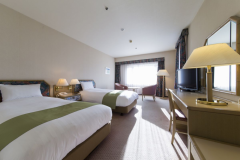 部屋毎にWi-Fiルーターを設置しておりますので安定したネット環境をご利用いただけます（全室対応）