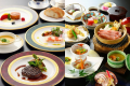 お食事は和食またはフランス料理からご選択いただけます。