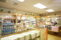 ホテル内売店「きぼっこ」は様々なお土産品を取り揃えております。